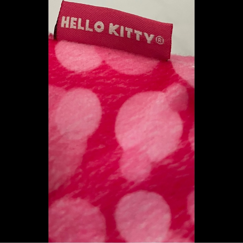 Hello Kitty - Picture 2 of 3